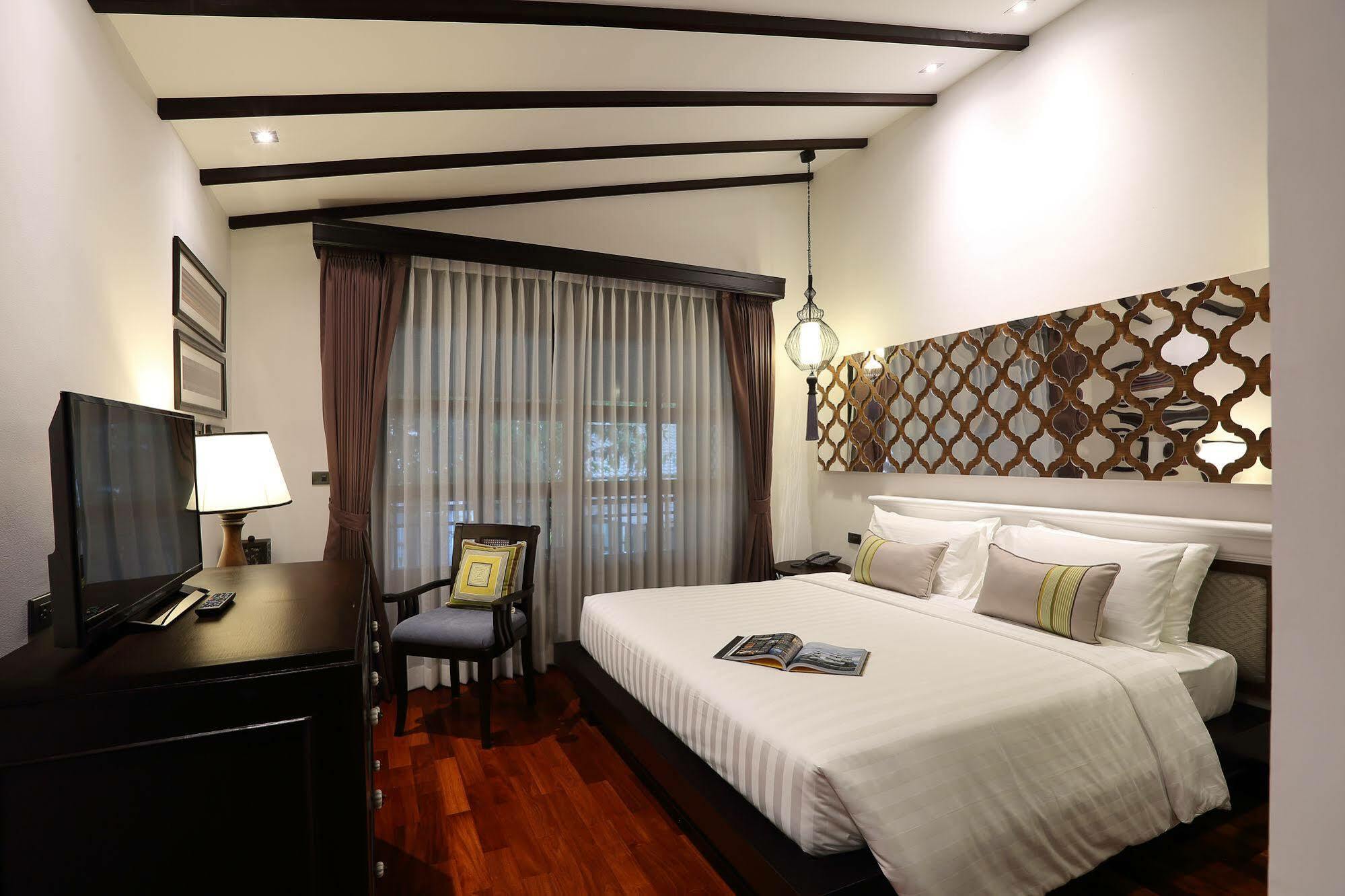 Na Nirand Romantic Boutique Resort Chiang Mai Exterior photo